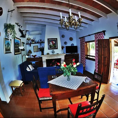Villa Lovely 10 Minutes Walk To Center Square Pollenca